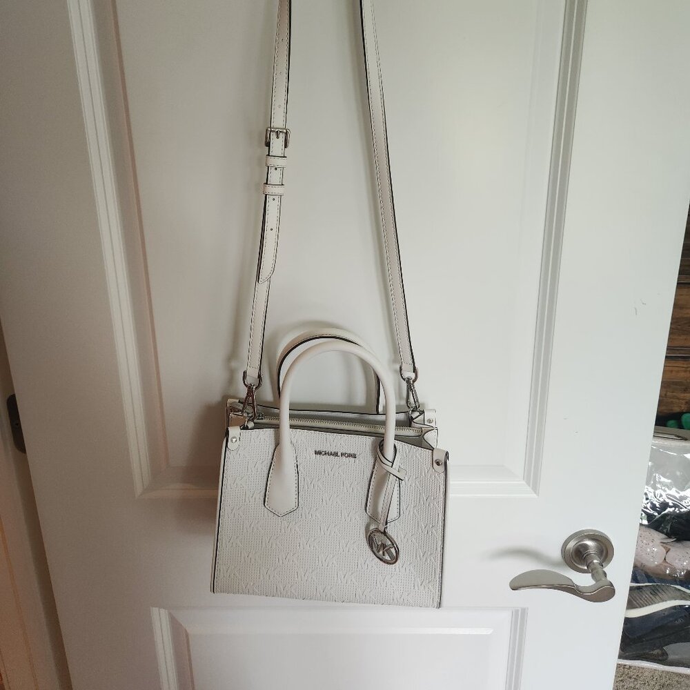 Michael Kors - White Crossbody
